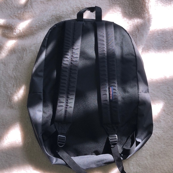 Grey backpack - Picture 3 of 4